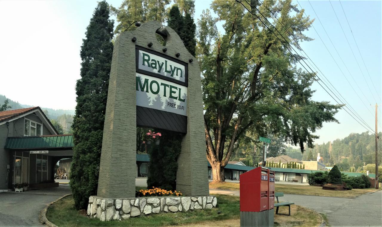 Ray Lyn Motel Trail Exterior foto