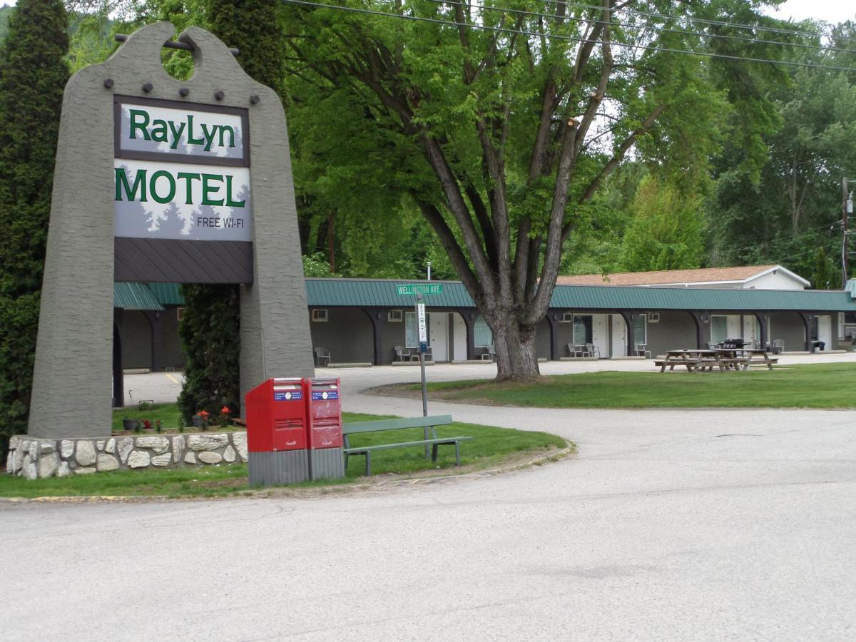 Ray Lyn Motel Trail Exterior foto